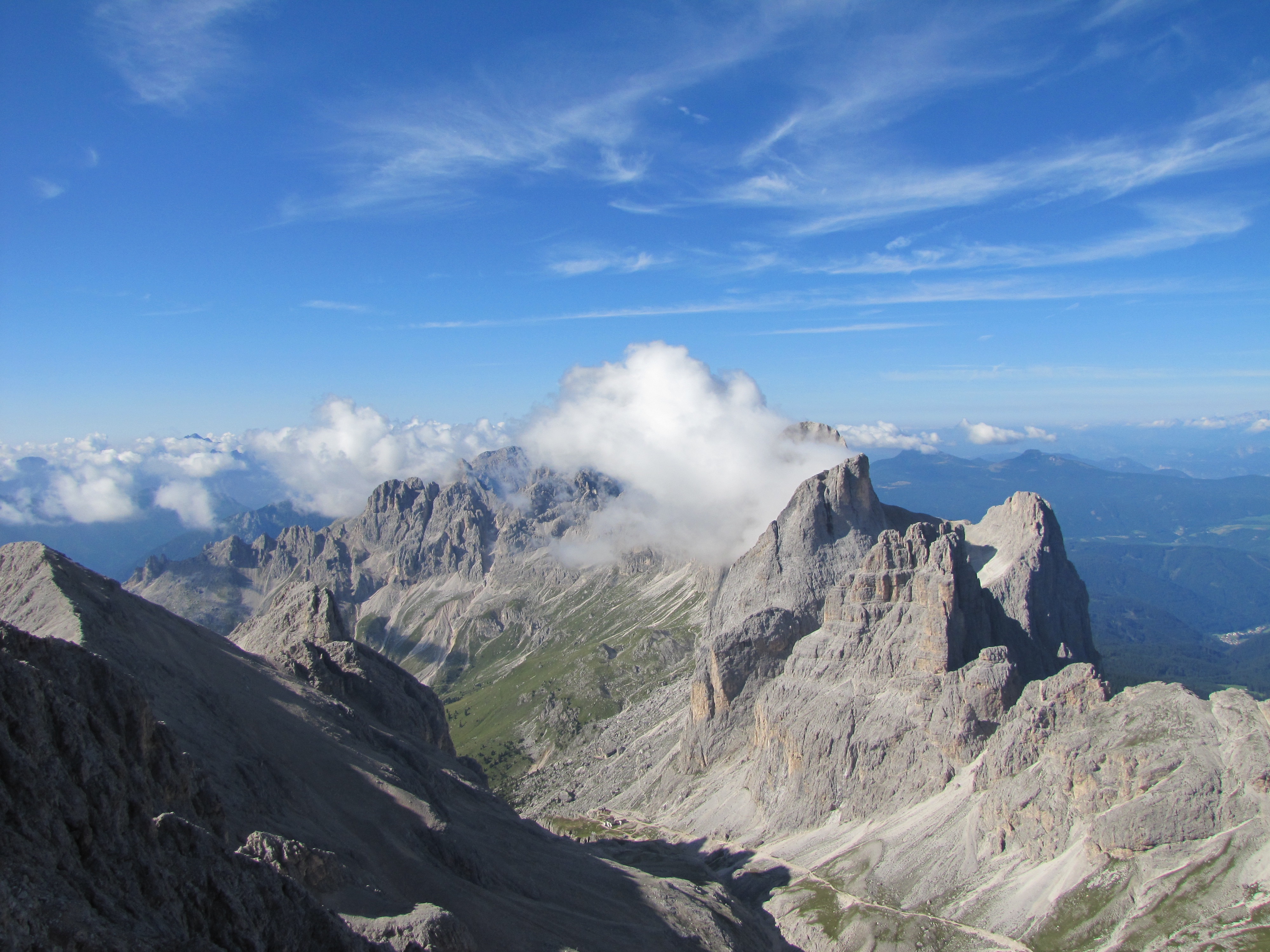 View from the Kesselkogel summit
